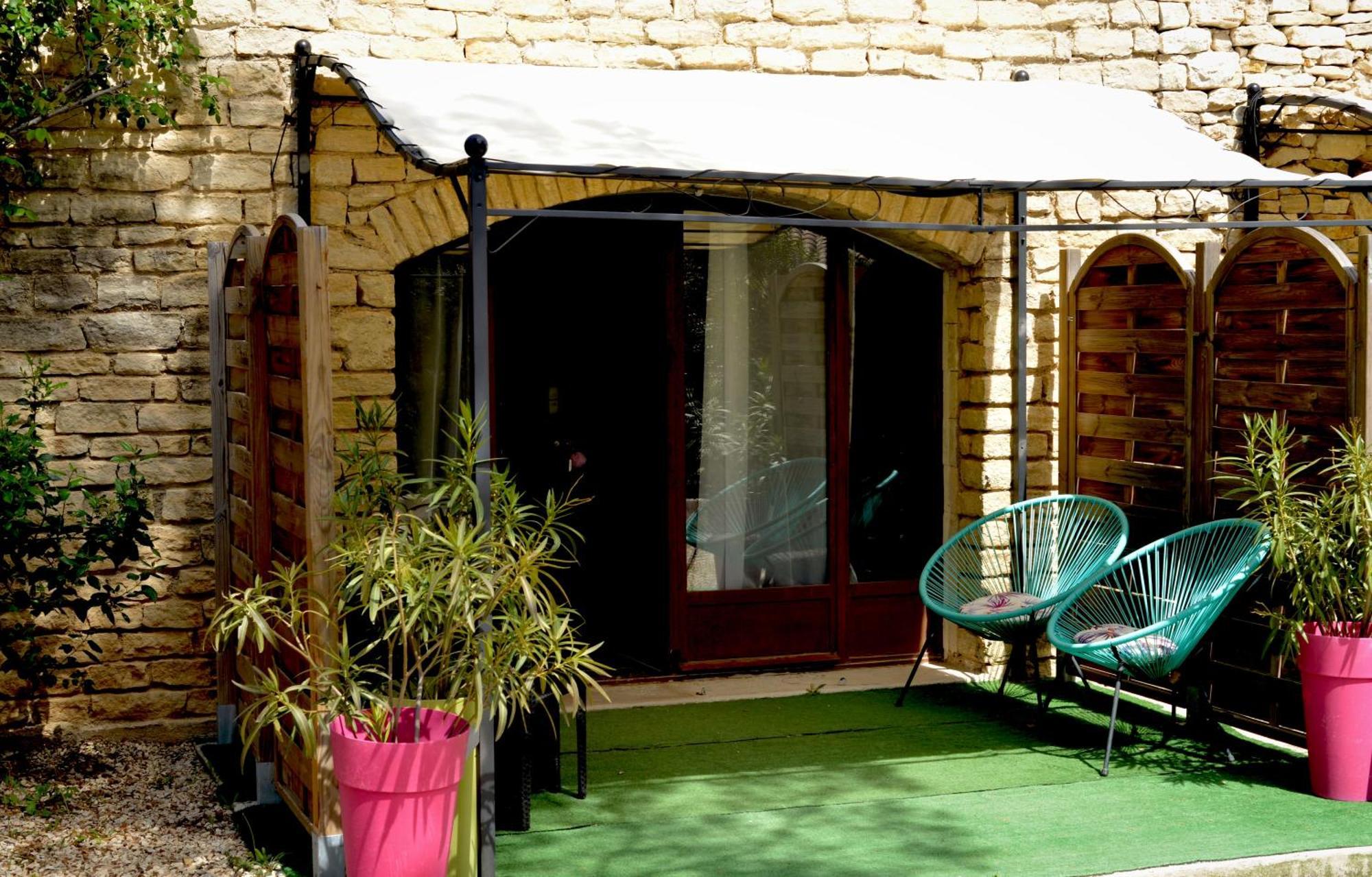 Les Jardins D'Eleusis Bed & Breakfast Murs  Екстериор снимка