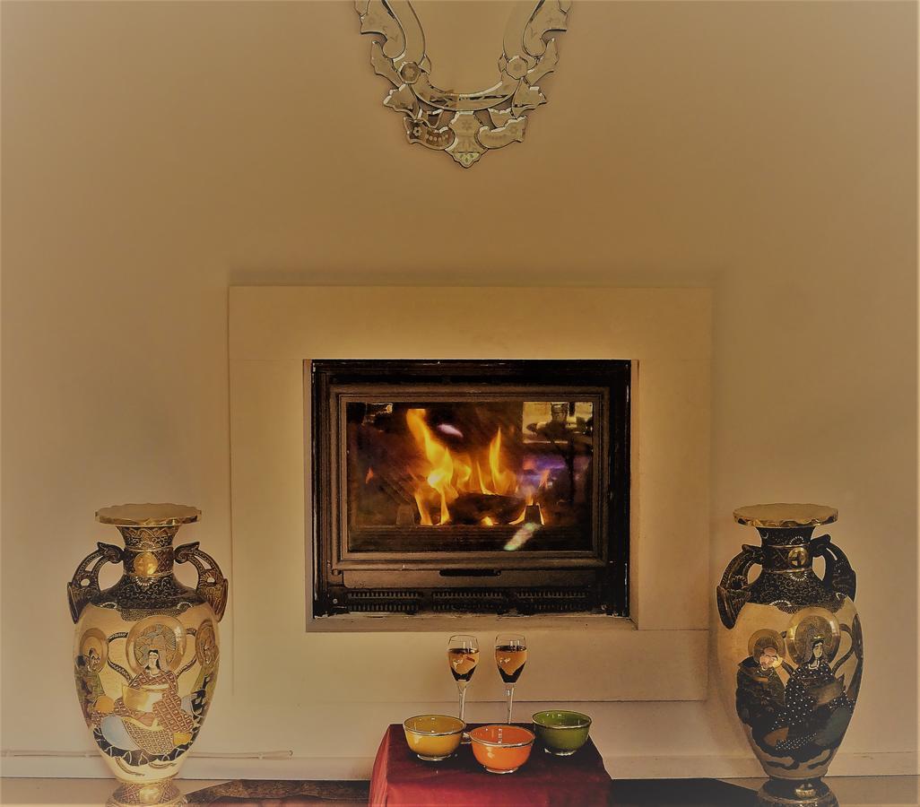 Les Jardins D'Eleusis Bed & Breakfast Murs  Екстериор снимка